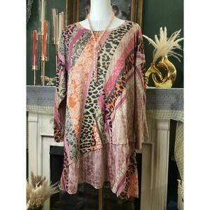 French Blue Woman 2X Tunic Top Leopard Paisley Metallic Pink Patchwork W161852